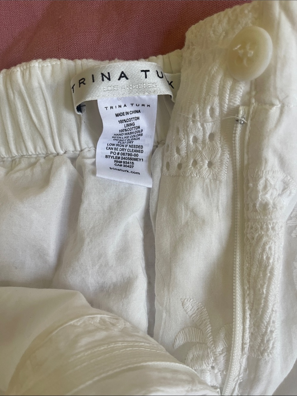 Trina Turk White Eyelet Cargo Pants - Picture 2 of 8